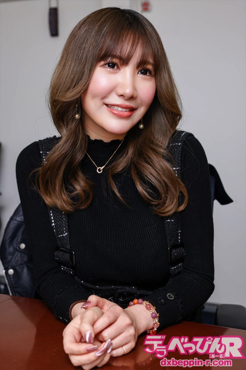 KMP VR作品出演者豪華座談会！】大槻ひびき、浜崎真緒、若月みいなが全世界のオトコを魅了する令和的ハーレムドリームVR「FKK（エフカーカー）」作品に出演！ヌキどころなどを座談会で紹介！【前編】  | デラべっぴんR