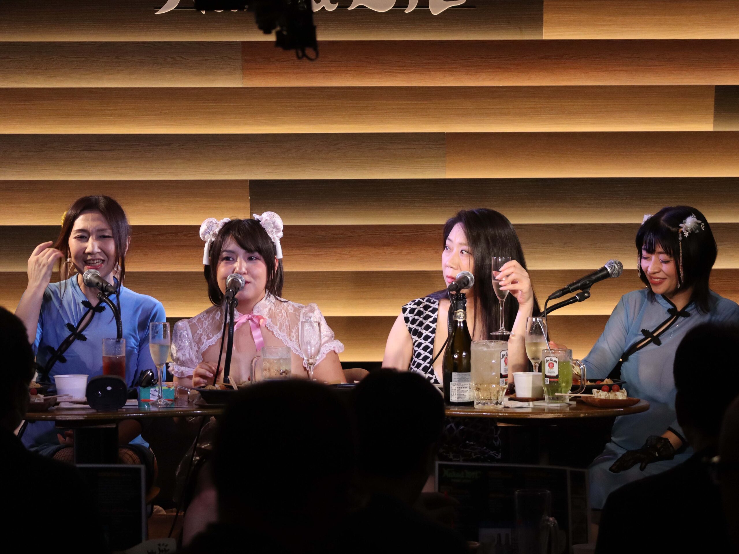飲み会　熟女　エロ 伊織涼子&範田紗々 横浜あぶない熟女 vol.6』潜入レポート！エロ美熟女たちがたわわで刺激的な夏をお届け☆ | ページ 2 | デラべっぴんR